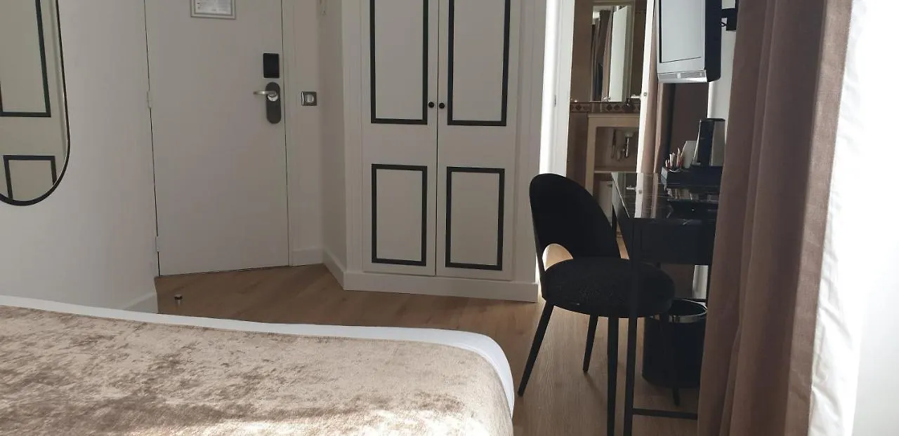 Acacias Etoile Hotell