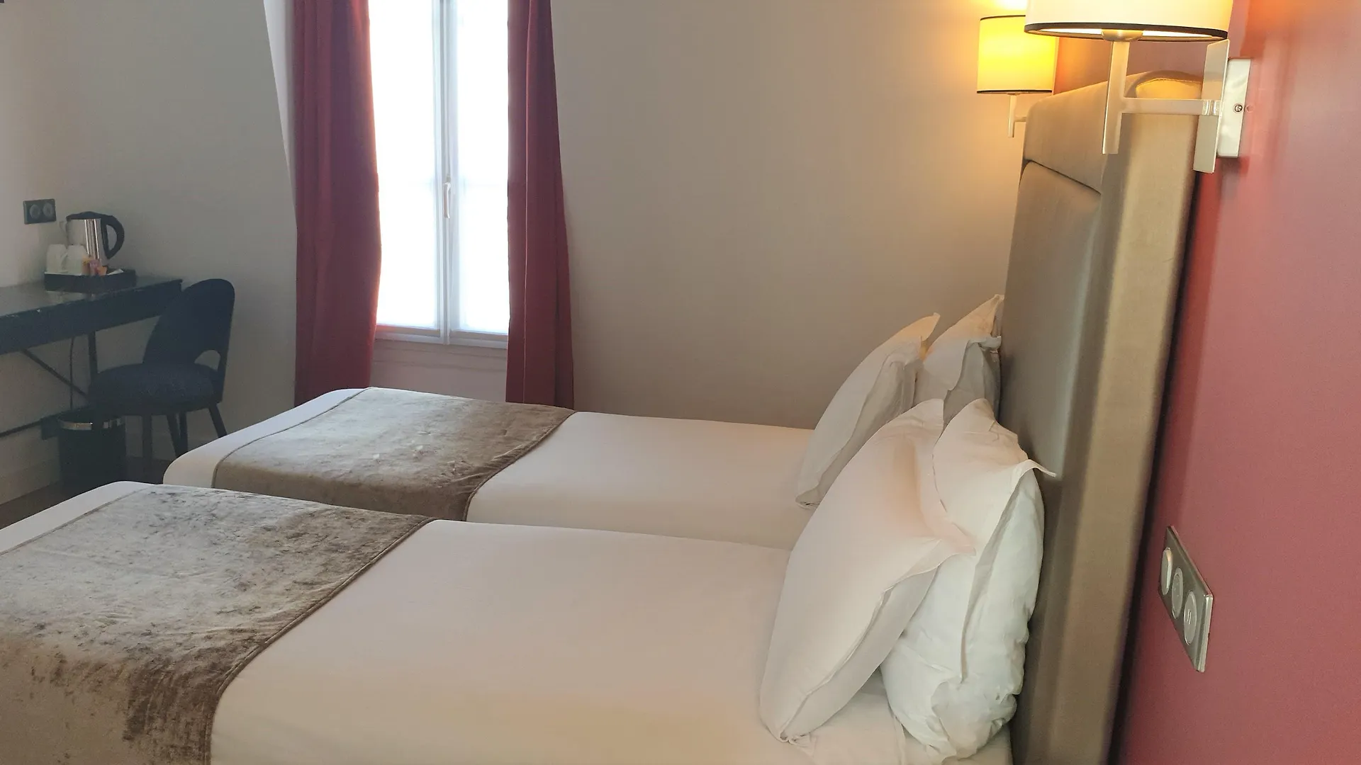Acacias Etoile Hotell 3*