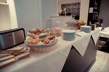 أكاسيا إتوال فندق باريس